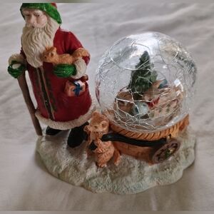 Vtg Santa Claus Figurine W/ Bears & Christmas Tree